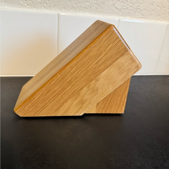 Cutco Oak Knife Holder Studio set 4-slot - Picture 2 of 5